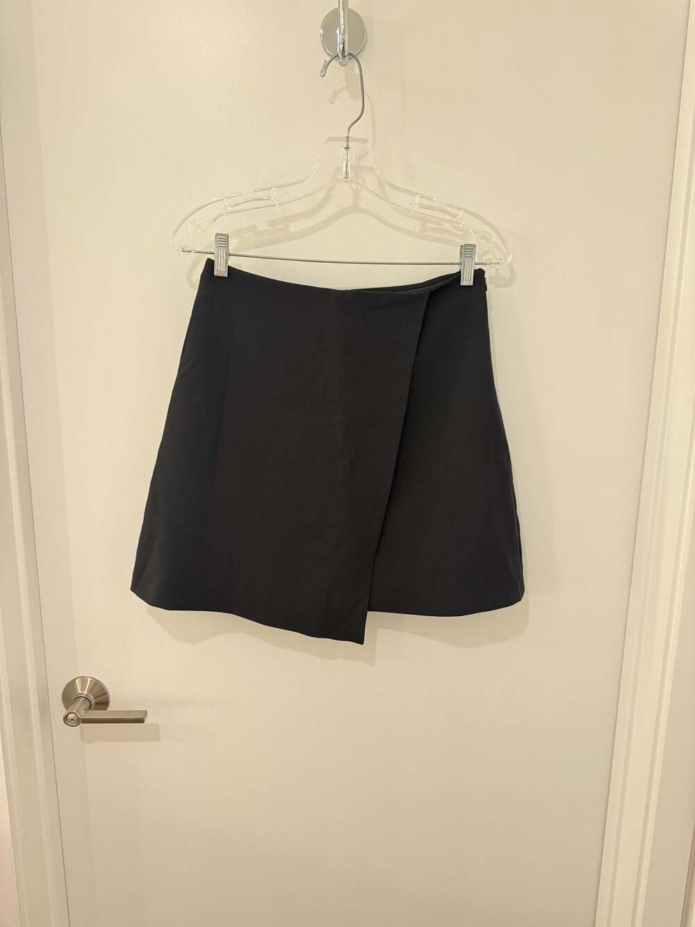 Jason Wu Women's Black Faux Wrap Mini Skort sz S